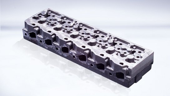 Blocco motore ottenuto con fusione in sabbia
