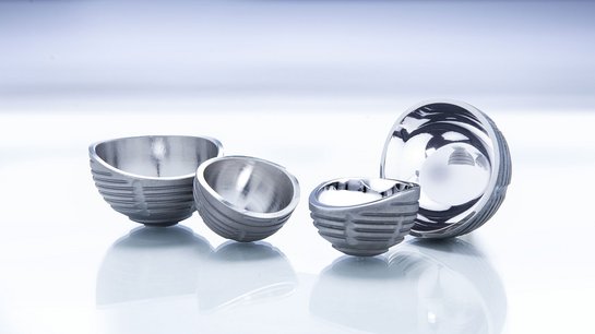 Acetabular cups