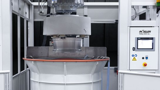 Rösler plunge finisher