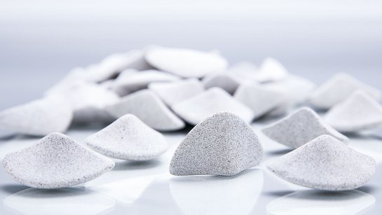 用于内边缘圆化的Multishape陶瓷介质。